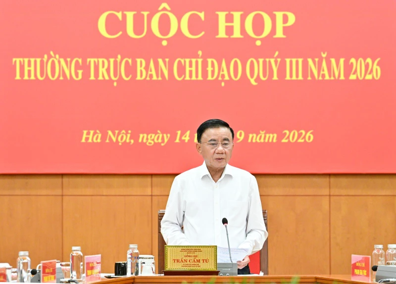 Chủ động, nắm chắc tình hình thực địa và trên không gian mạng