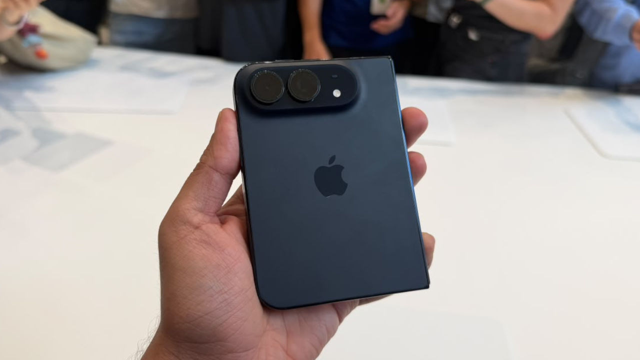 Apple iPhone Duo pre-orders start today: Time, price, offers and more ...