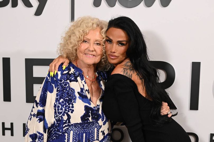 Katie Price Says I Can t Lose You In Heartbreaking Plea To Terminally 