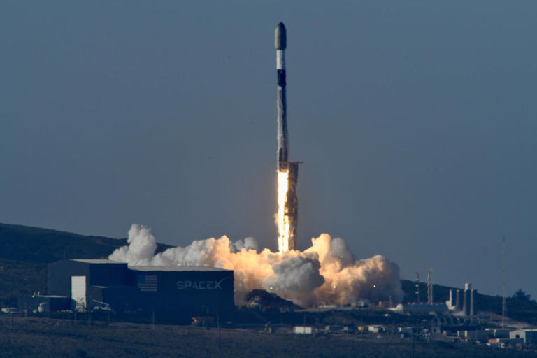 SpaceX plans Falcon 9 rocket launch in California. Track today's liftoff