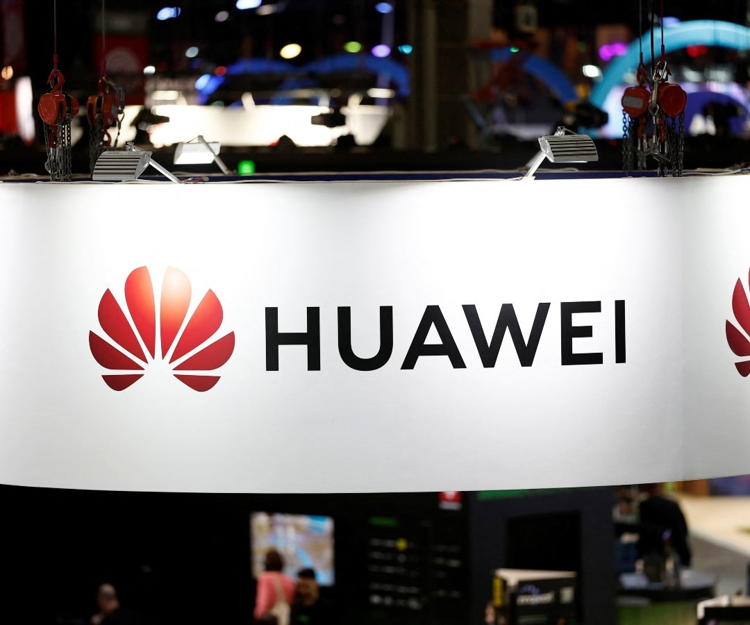 Estados Unidos prohíbe chips de vigilancia china hechos por filial de ...