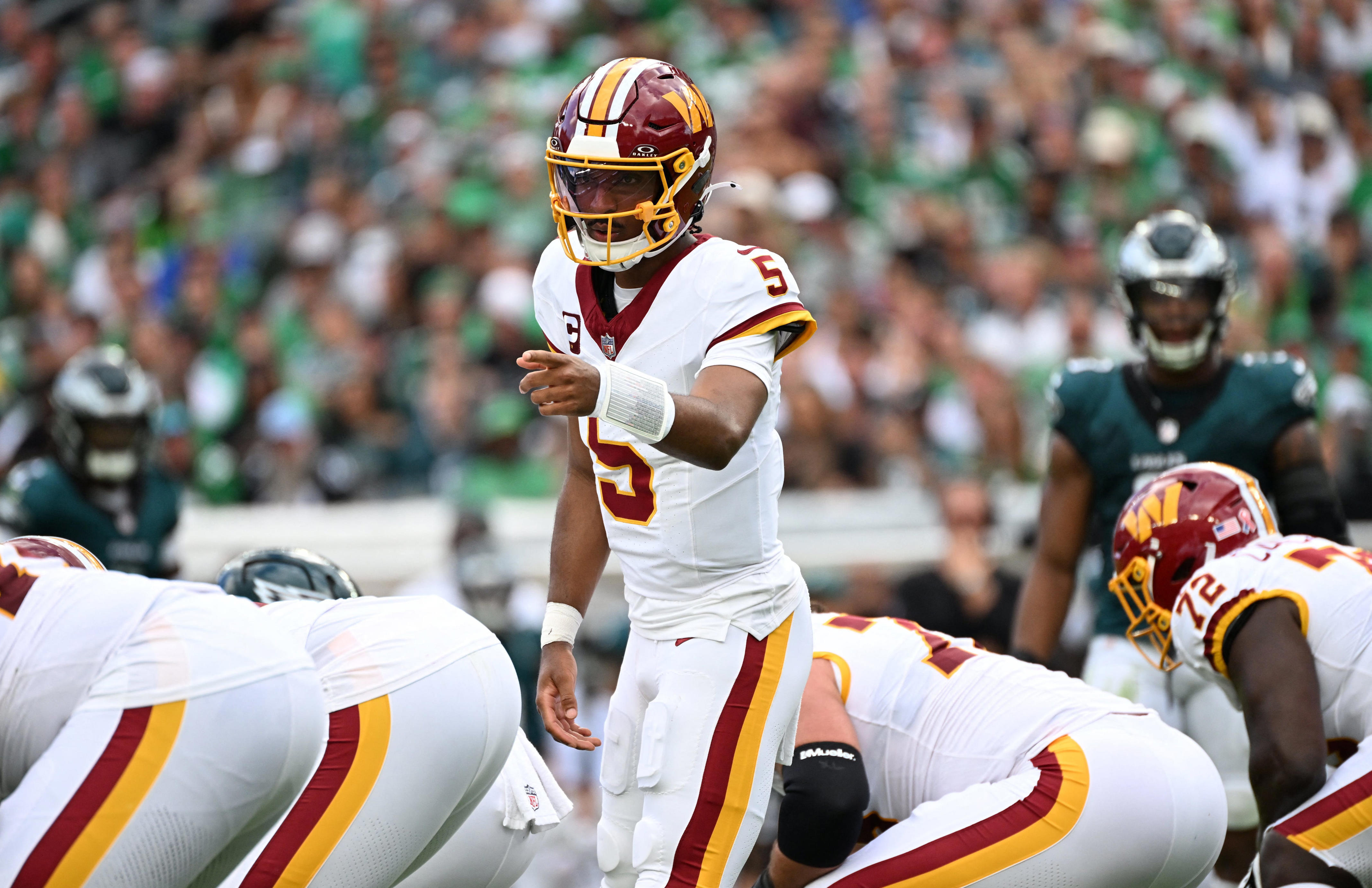 Commanders provide latest update on injured QB Jayden Daniels