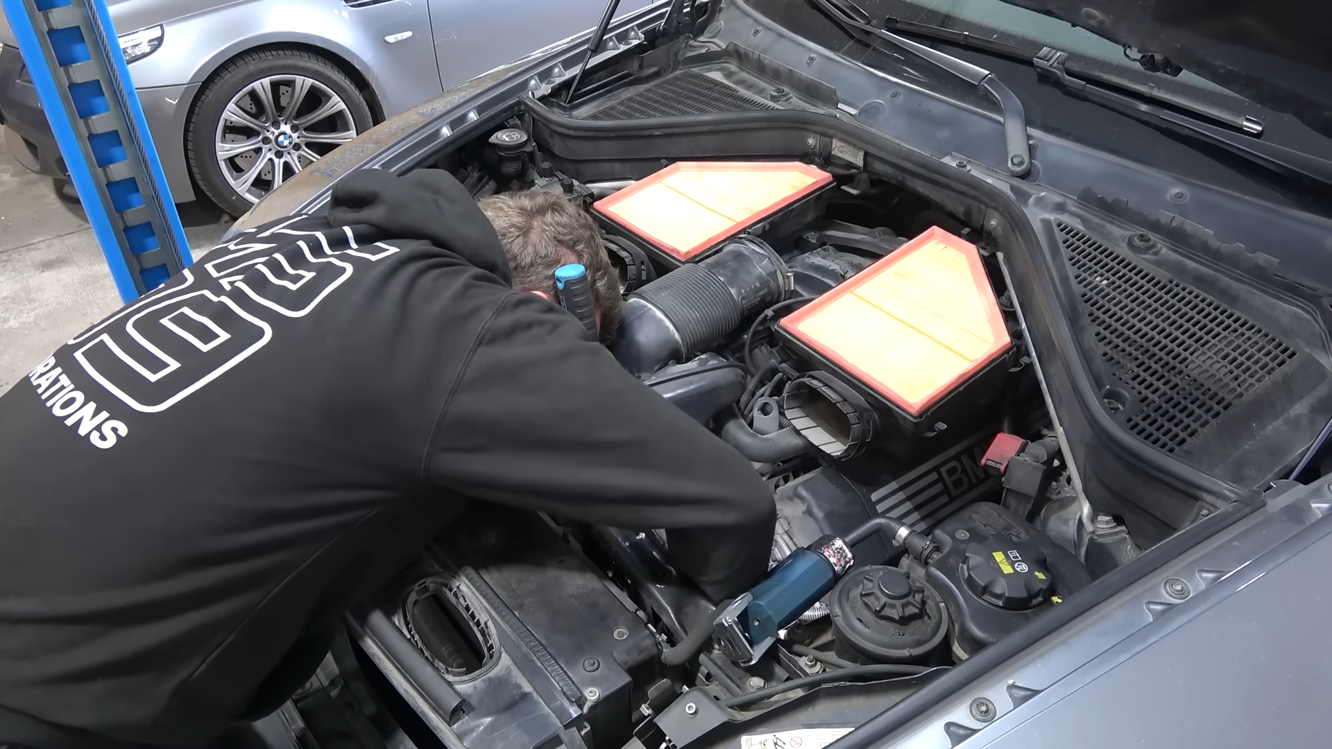 Why do these high performance V8 engines consume excessive oil?
