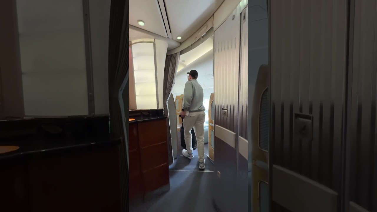 Boarding Emirates A380 first class 😱
