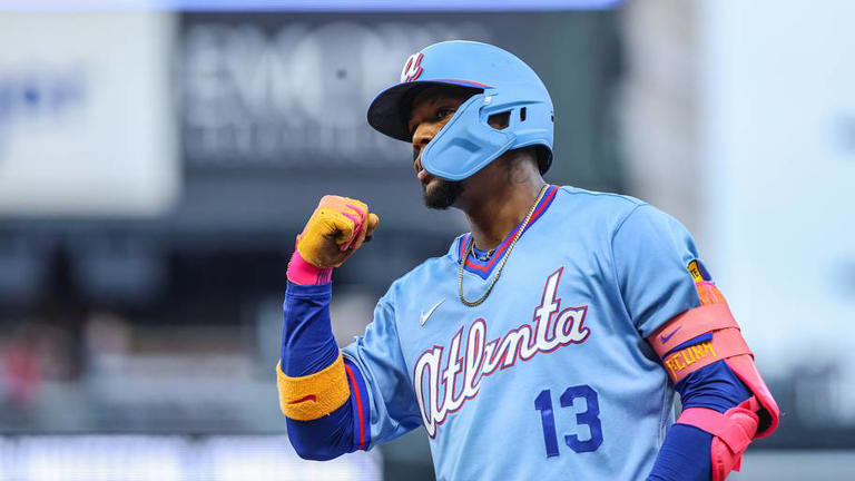 MLB magic numbers and playoff picture with the season coming to a close