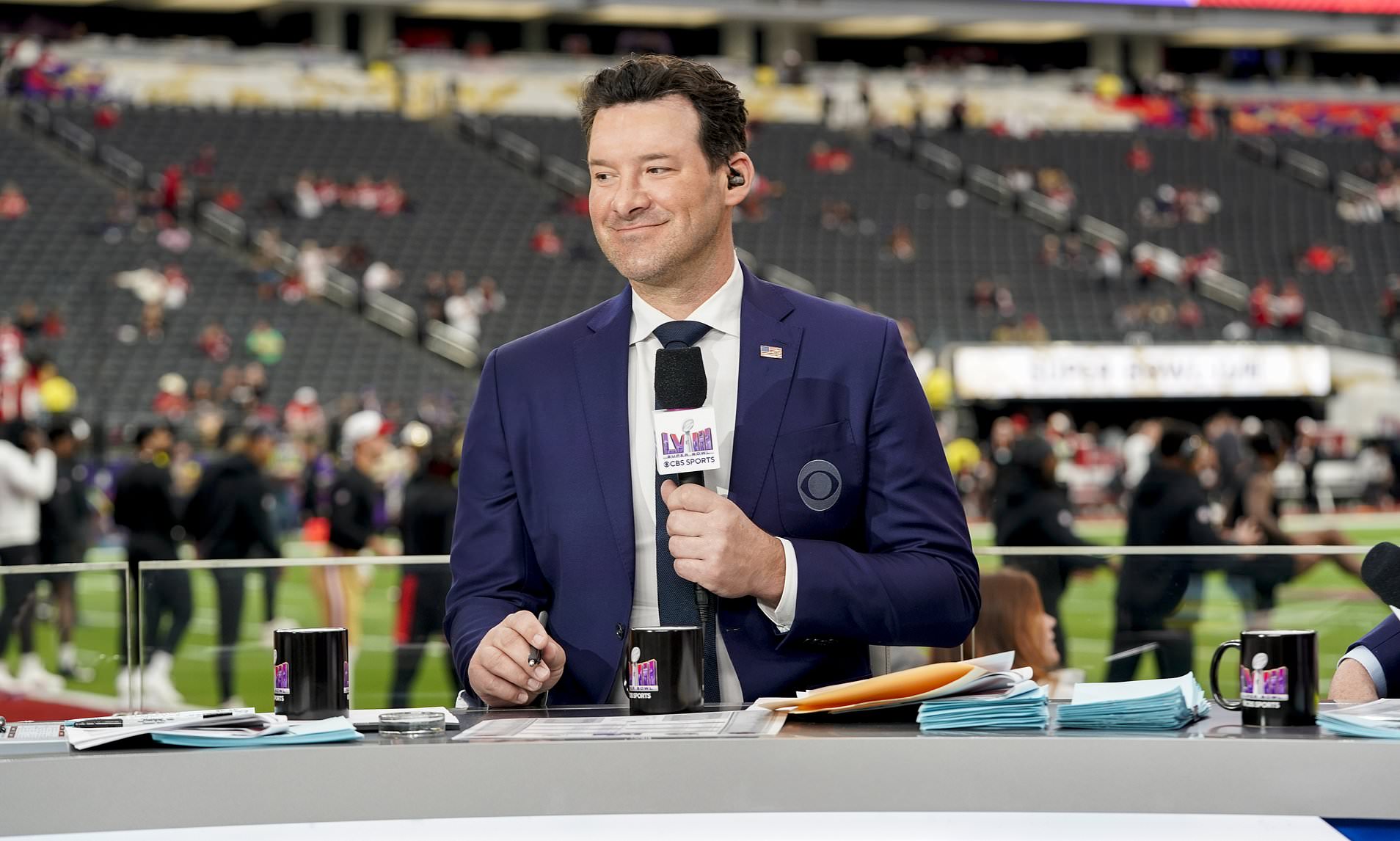 CBS gives rare update on the future of Tony Romo's career after OWI arrest