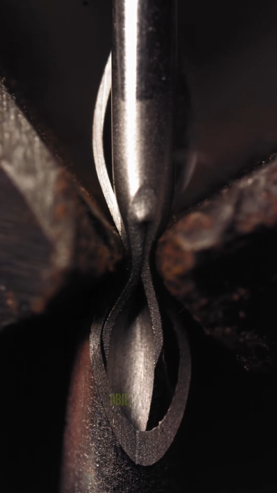 Needle clash injection in extreme close up