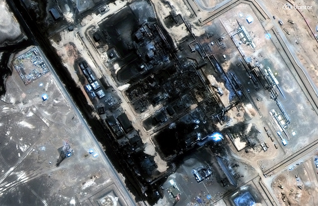What is Saudi Arabia's East-West pipeline and why is it rocking oil markets?