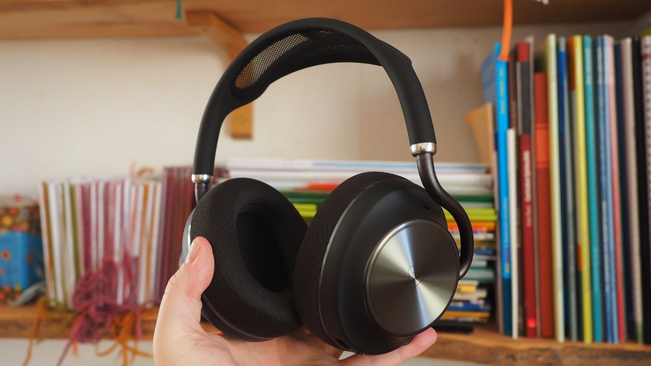 Microsoft confirms Windows 11 update KB5124008 breaks some USB audio ...