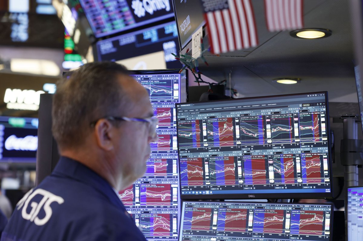10-year Treasury yields briefly hit 5% mark