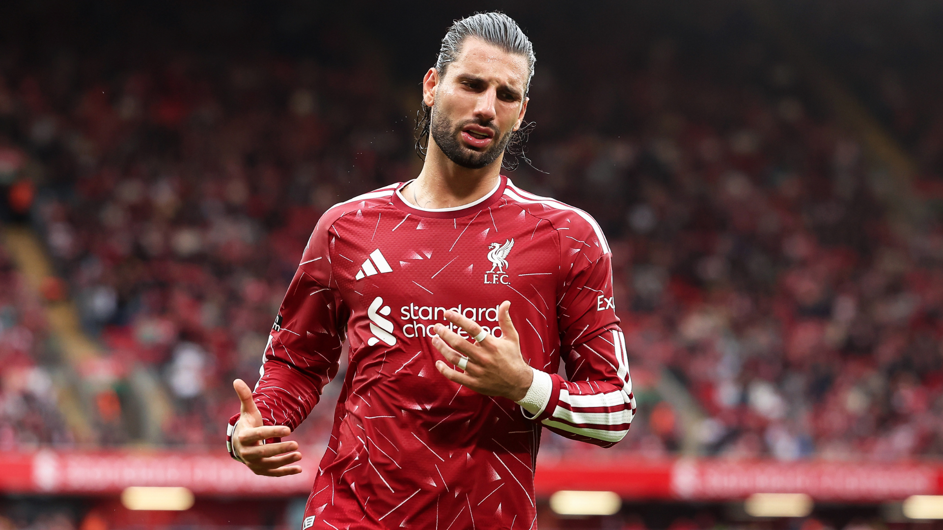 Footy fix: Premier League's top clubs enter EFL Cup as Tottenham and ...