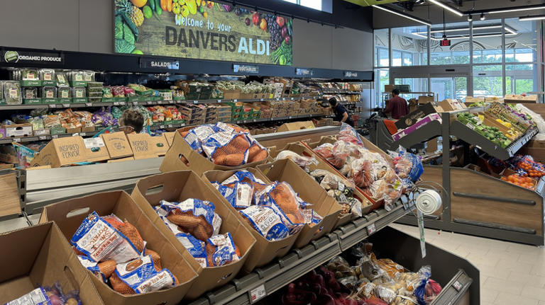 This common Aldi produce rumor shouldn't be believed