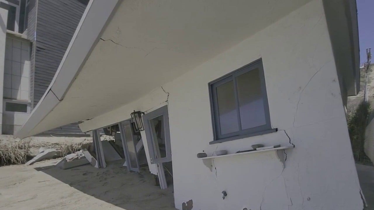 Dana Point homes red-tagged following high tides, calls for county ...