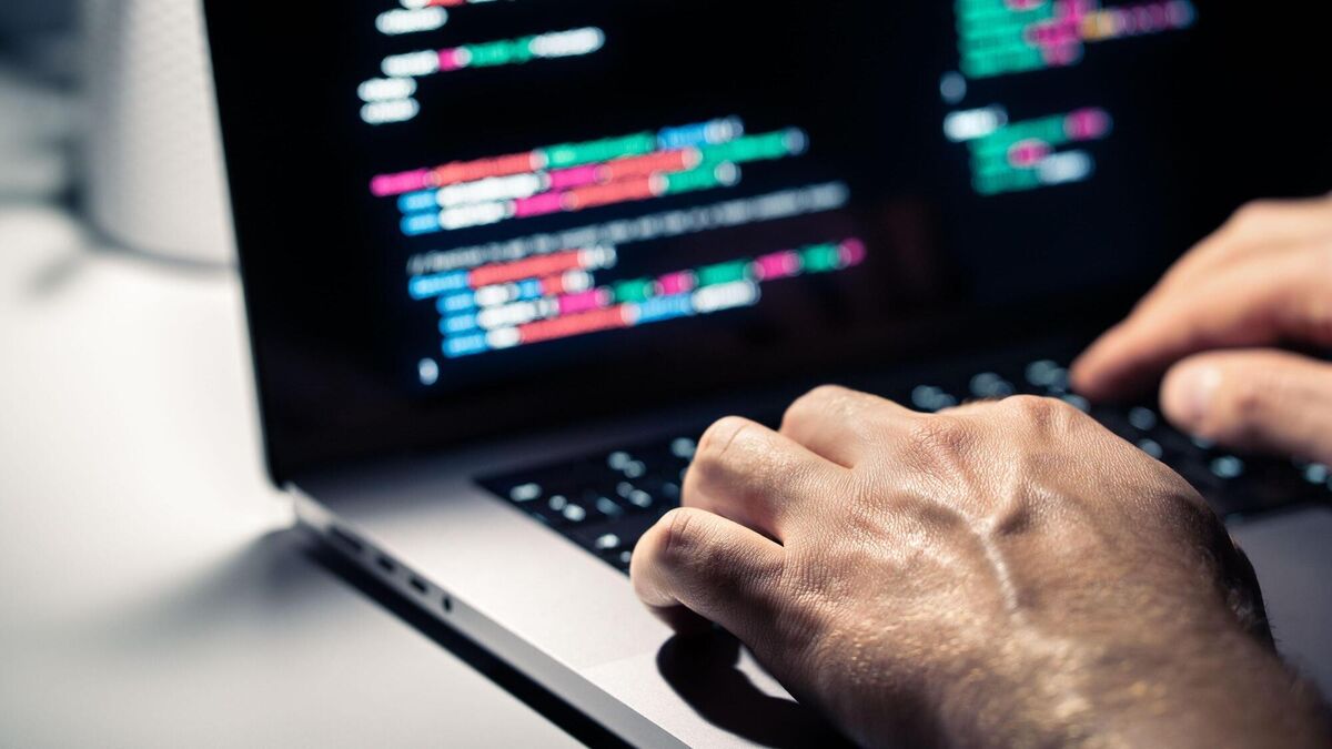 Cyber attacks costing SMEs full working week in operational disruption