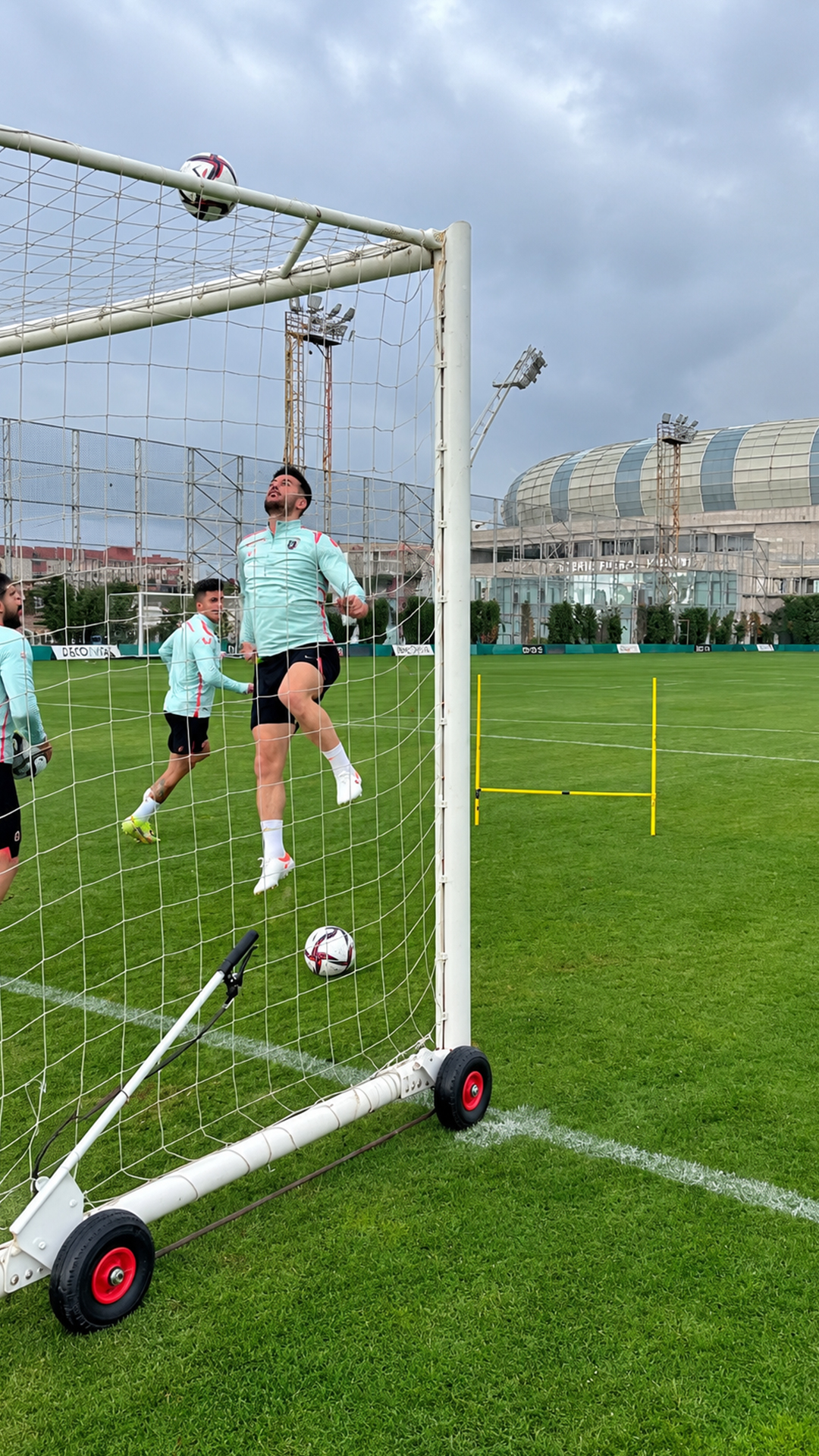 Defenders love this aerial clearance drill
