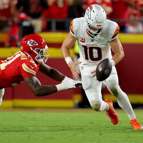 Bo Nix, Broncos drop opener after 'pretty pitiful' effort