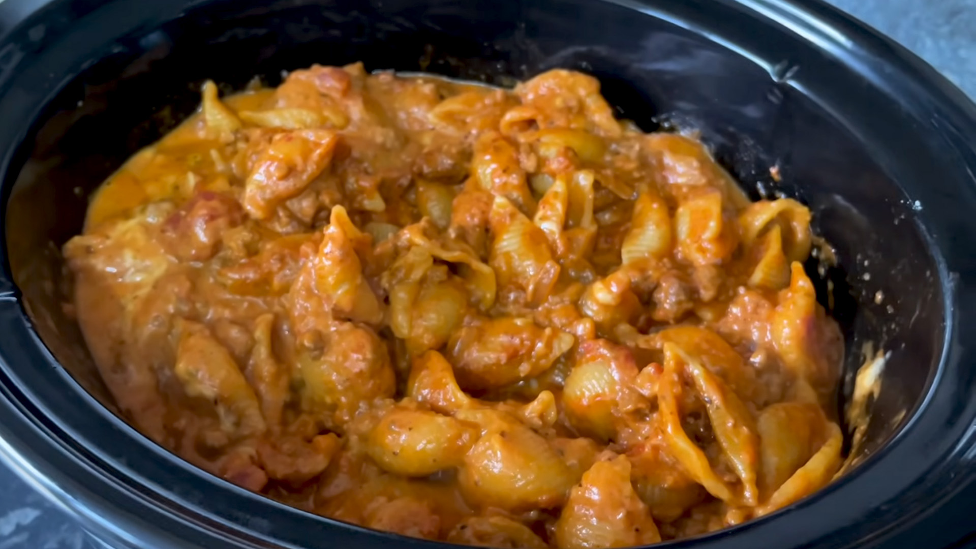 Easy slow cooker creamy beef pasta recipe tutorial
