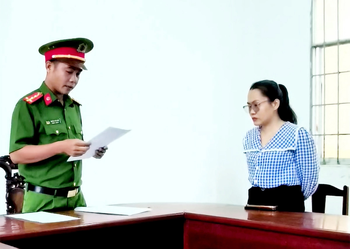 Nữ nhân viên du lịch bị khởi tố trong vụ lật canô ở Phú Quốc