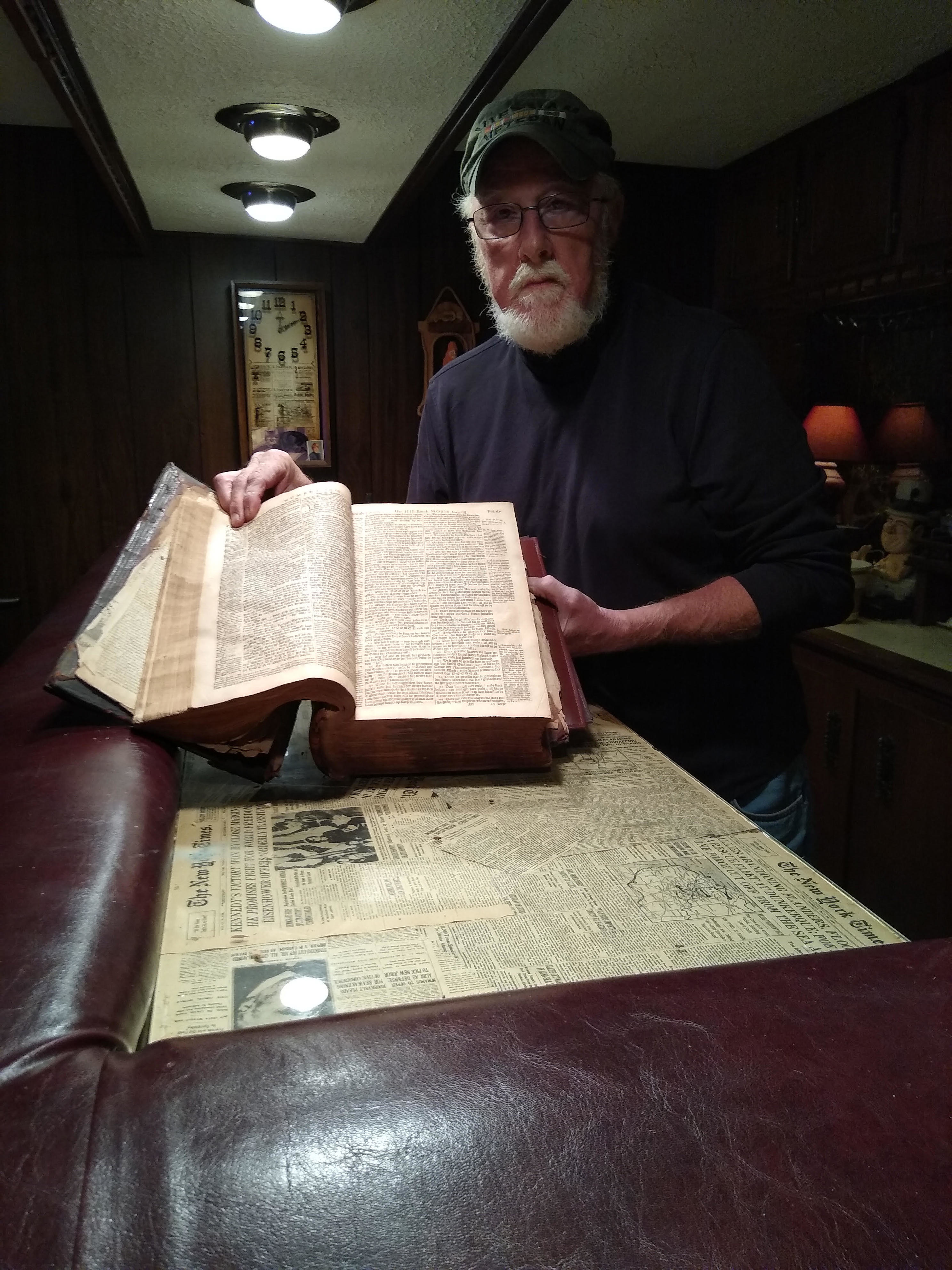 Plain Twp. man donates 1700s family Bible to Library of Congress