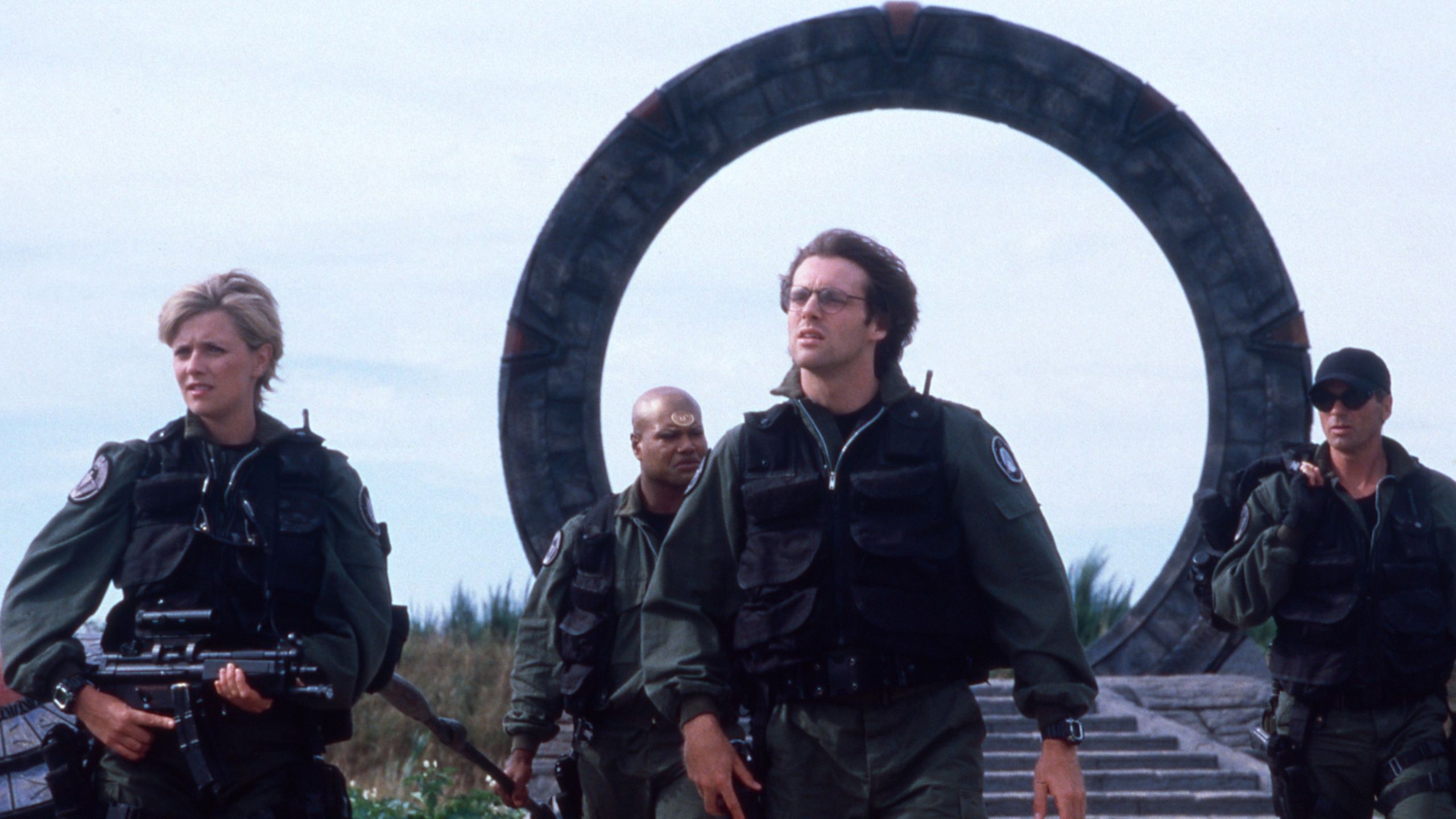 Amazon’s new Stargate series gets story details & status update from OG ...