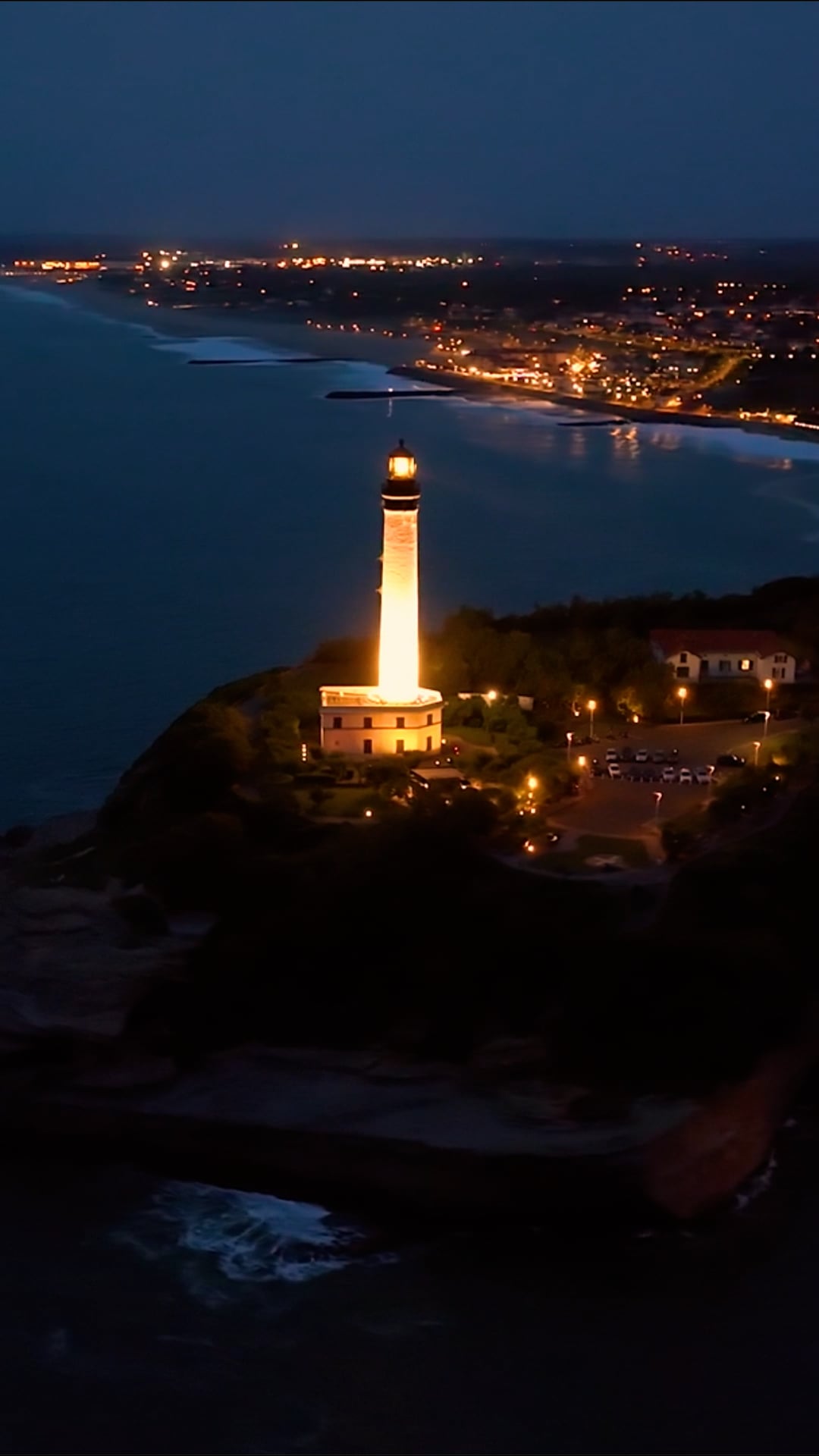 Biarritz: Drone tours the luxurious seaside town on France’s Basque Coast