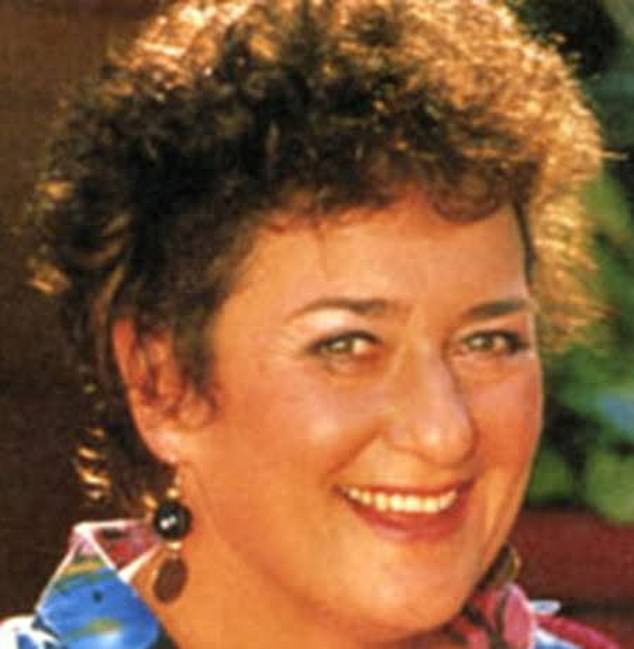 beloved-home-and-away-veteran-sheila-kennelly-dies-at-age-88-she-was