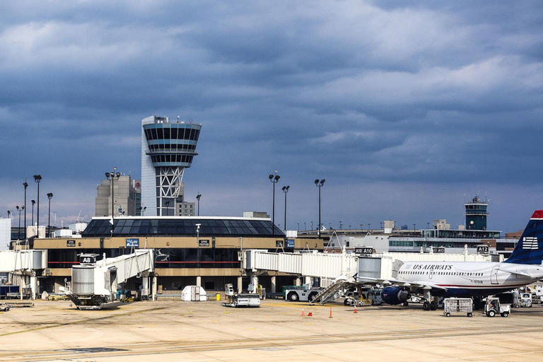 Frontier passenger reportedly found unresponsive during mid-air medical ...