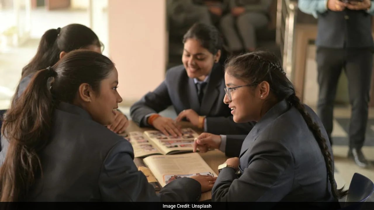 School assembly news headlines (October 23): Top national ...