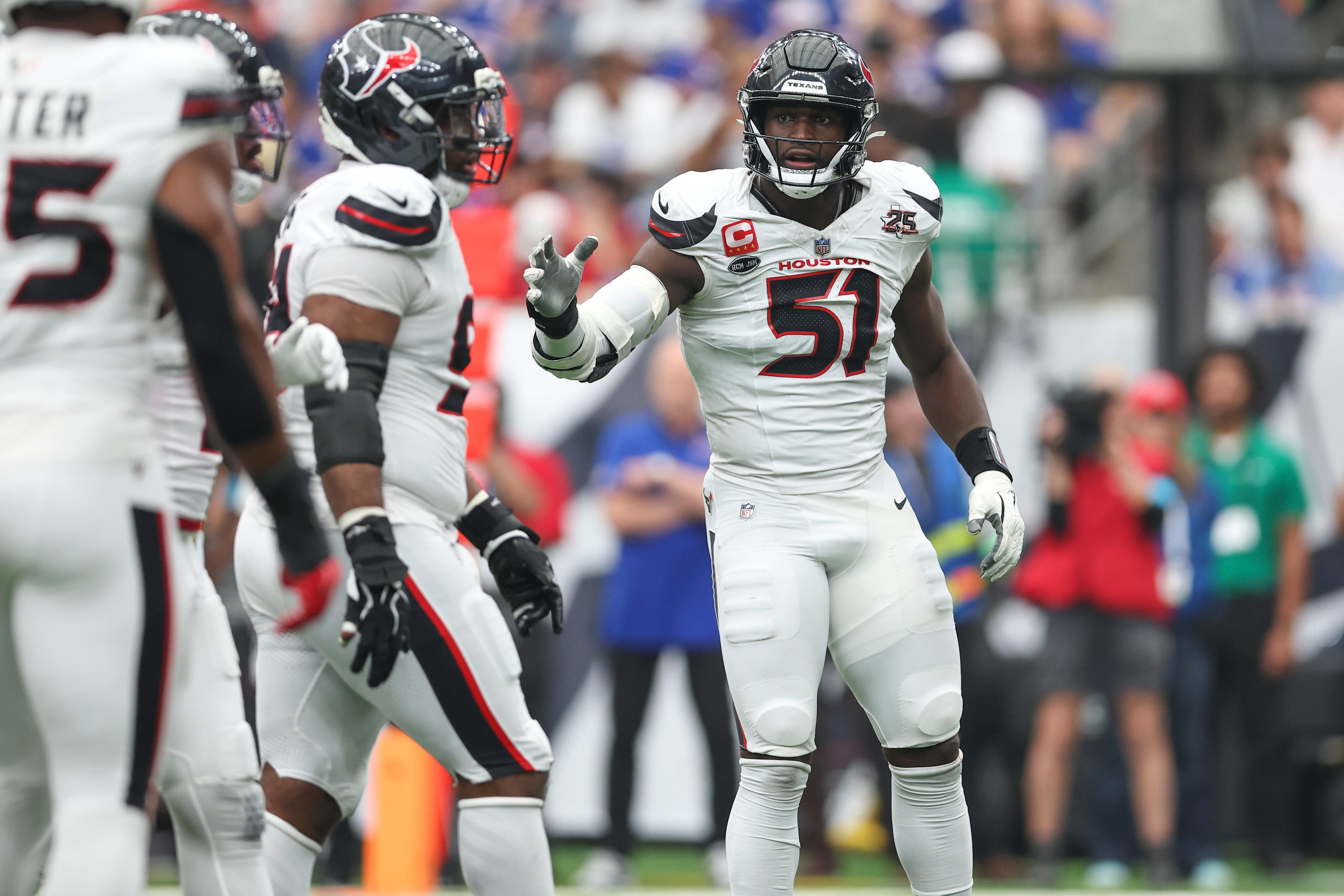 Joe Burrow tells Will Anderson Texans popped his rib back into place