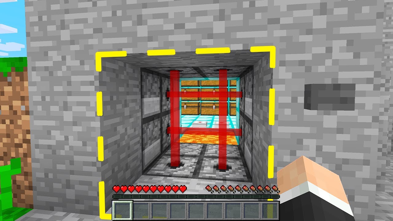 I found a secret base in Minecraft and this happened