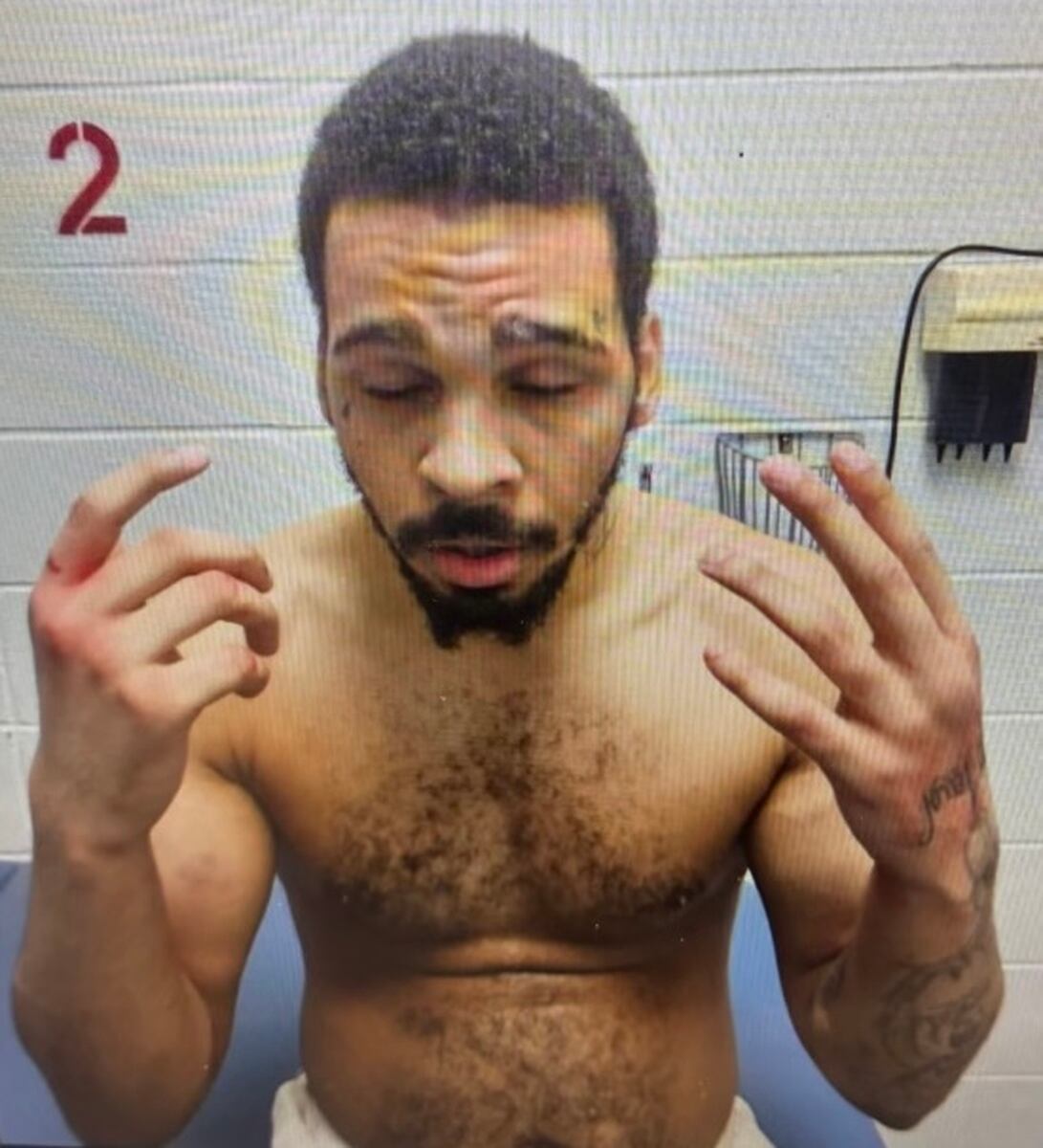 Caddo Correctional inmate still on the run after escaping deputy ...