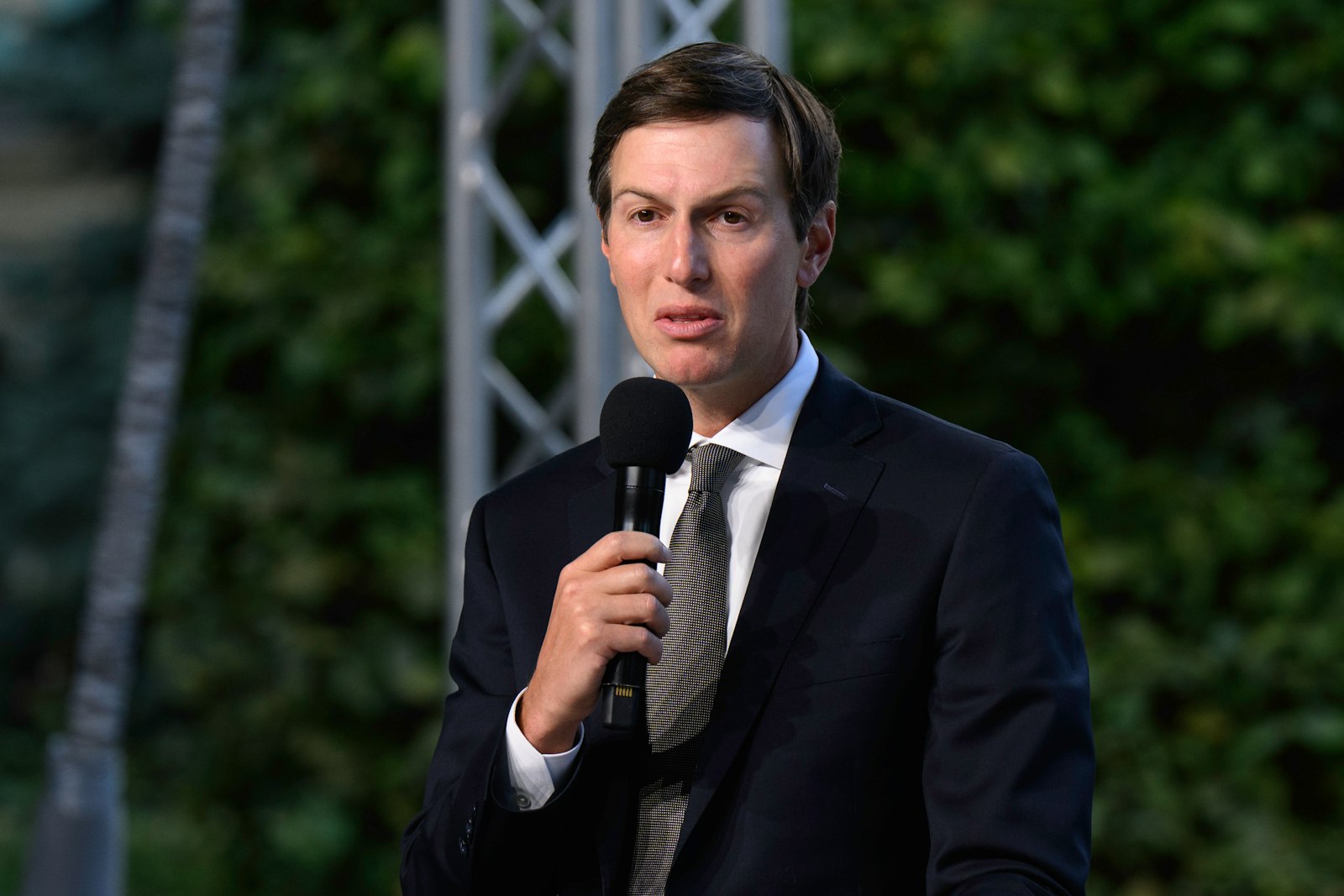 Kushner phone hack reveals how Middle East dictators bought him off