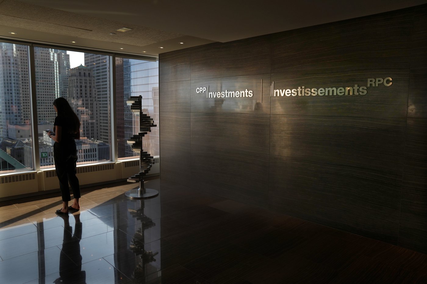 CPP Investments and Brookfield launch $50B fund to invest in big ...
