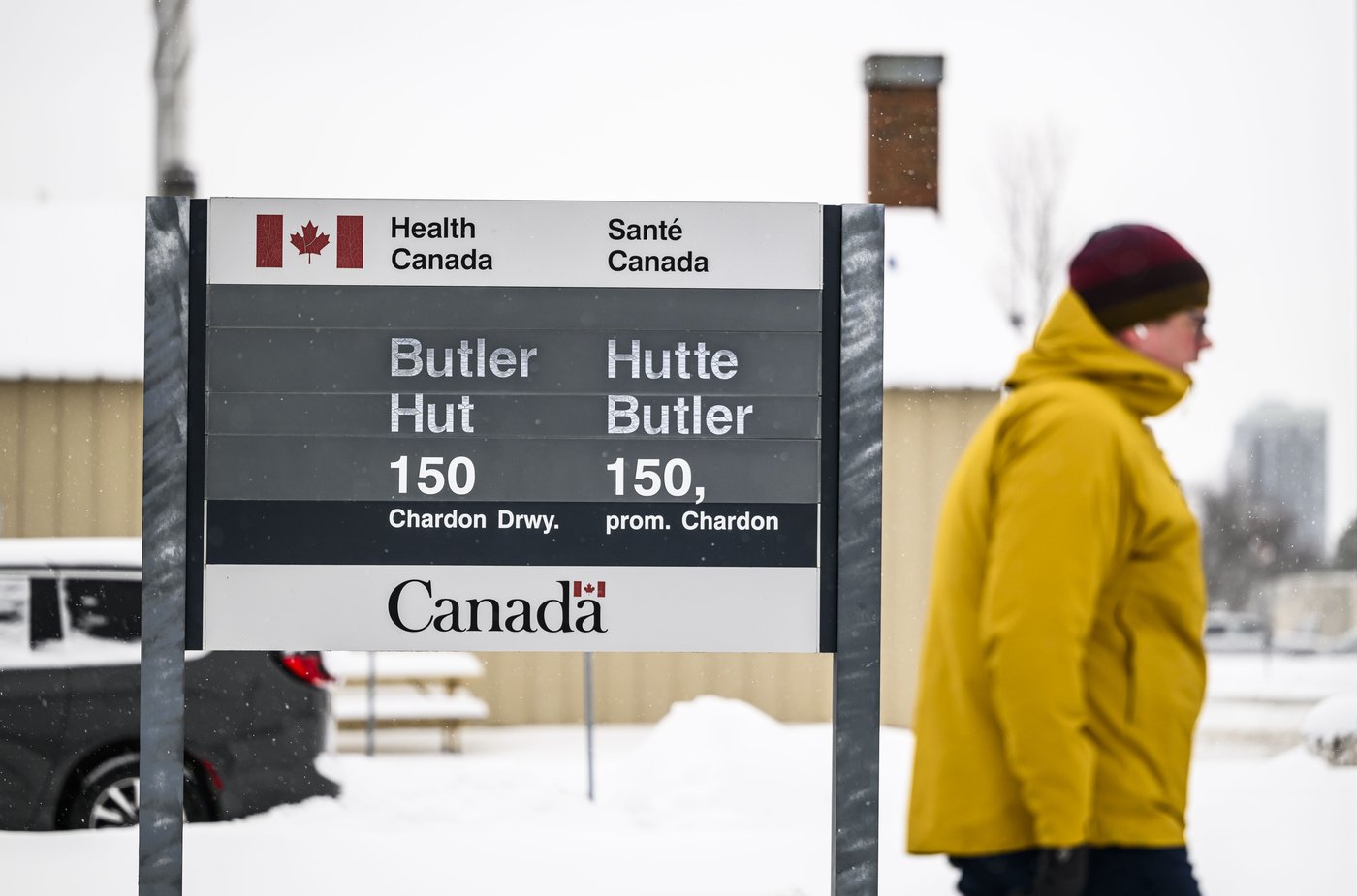 Federal public service has lost 23,000 staffers in two years: budget ...