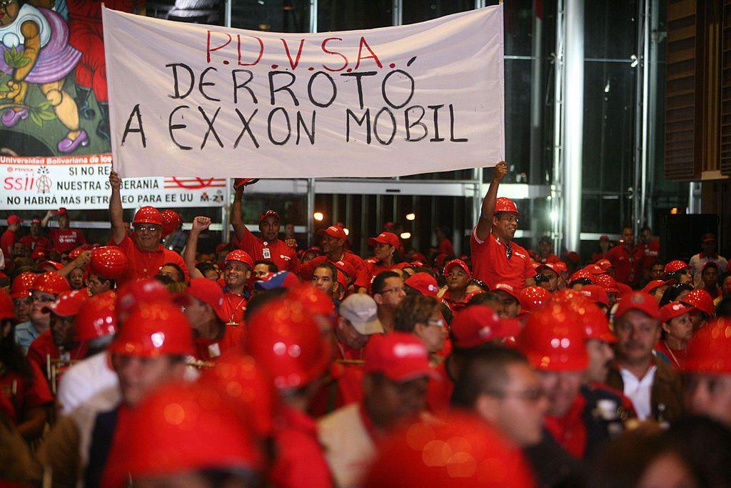 Las estatizaciones de Chávez afectan la forma cómo las petroleras internacionales valoran la posibilidad de operar en Venezuela.