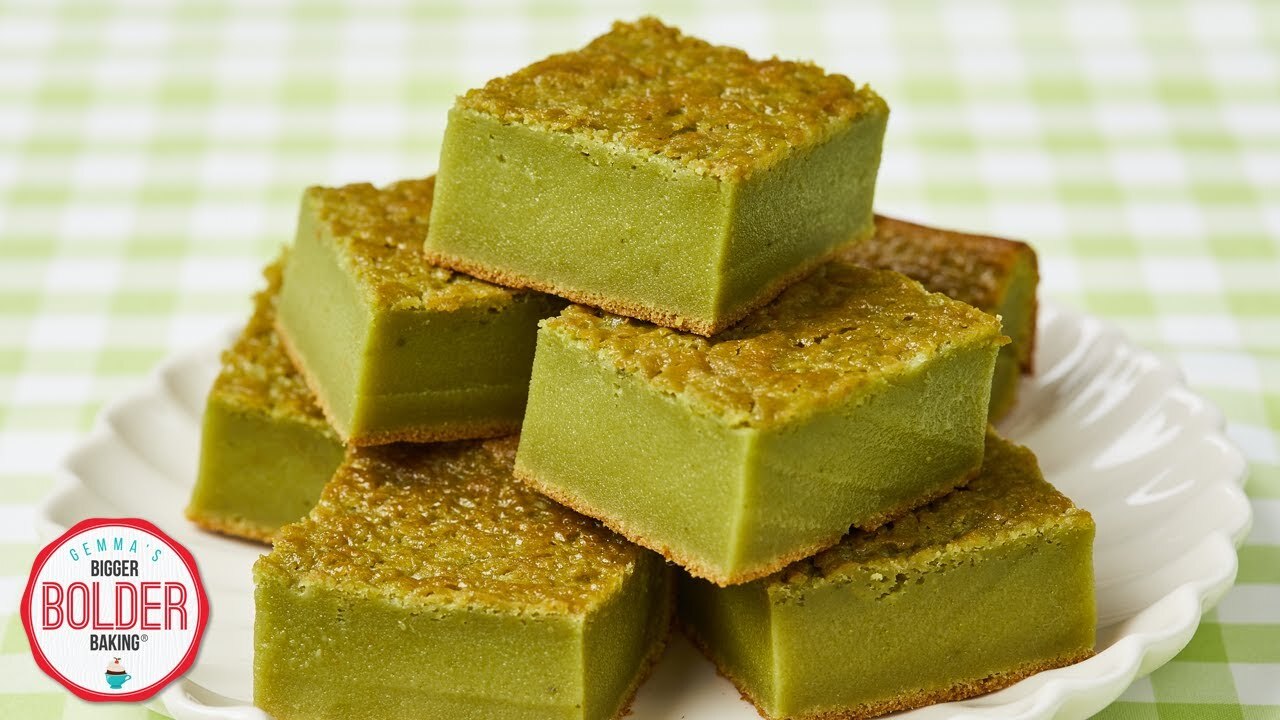 How to make deliciously chewy matcha butter mochi