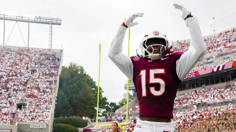 Updated game-by-game win probabilities for Virginia Tech after 44-21 ...