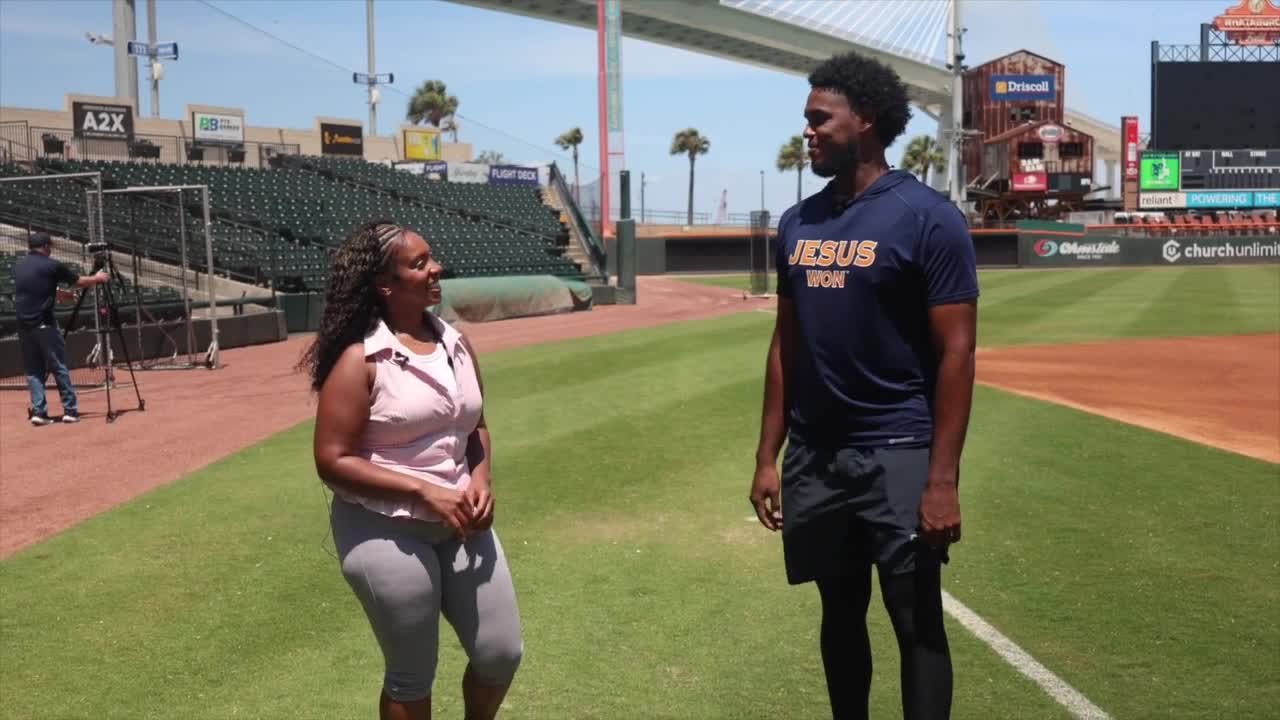 Corpus Christi Hooks pitcher Railin Perez chases big league dream from ...
