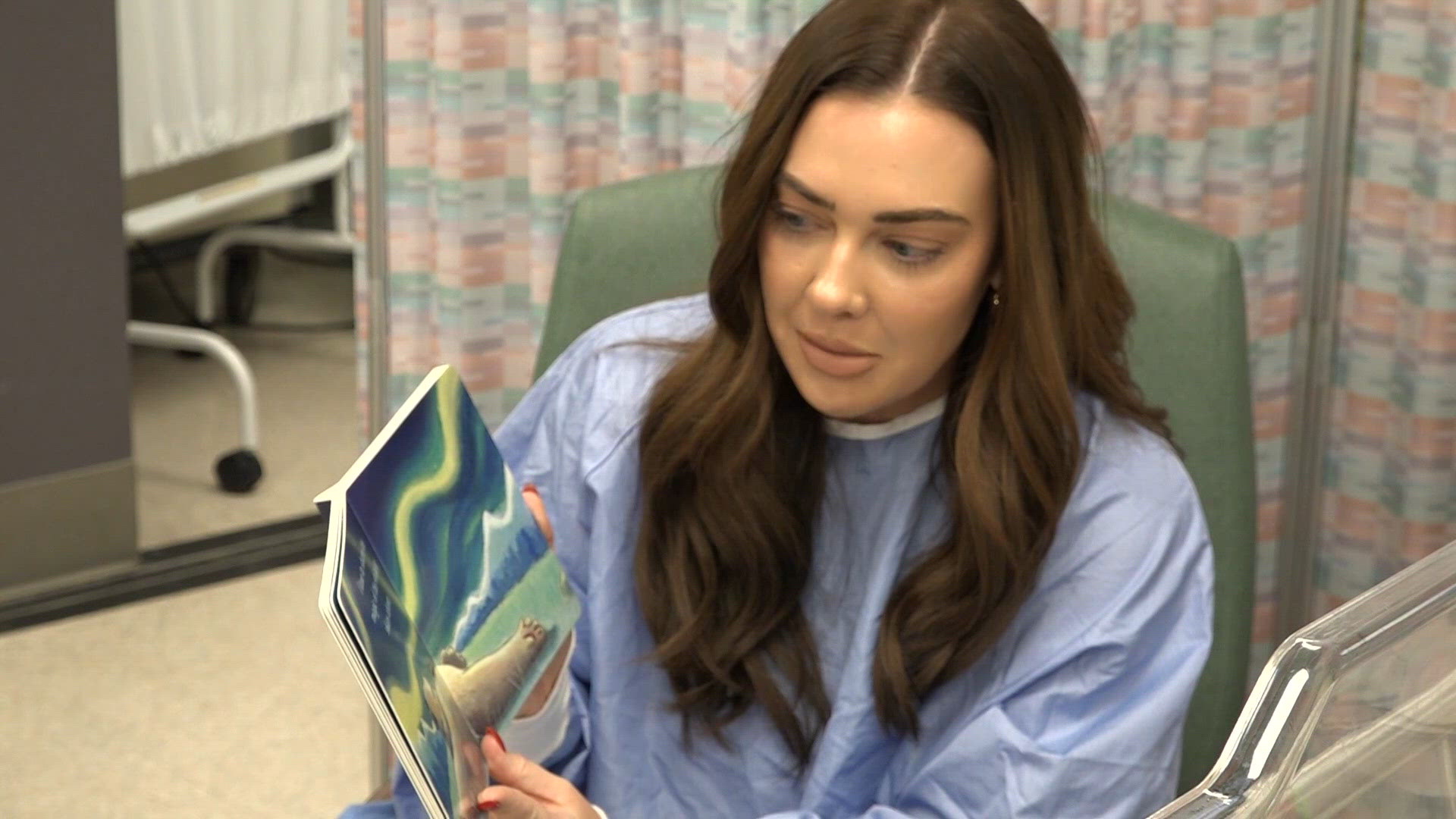 Lauren Brady serves as a special guest speaker for NICU Read-A-Thon at ...