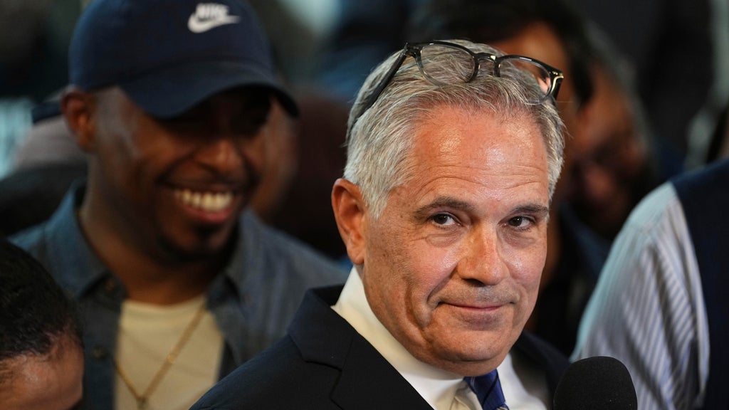 Federal judge refers Philadelphia DA Larry Krasner to DOJ for criminal ...