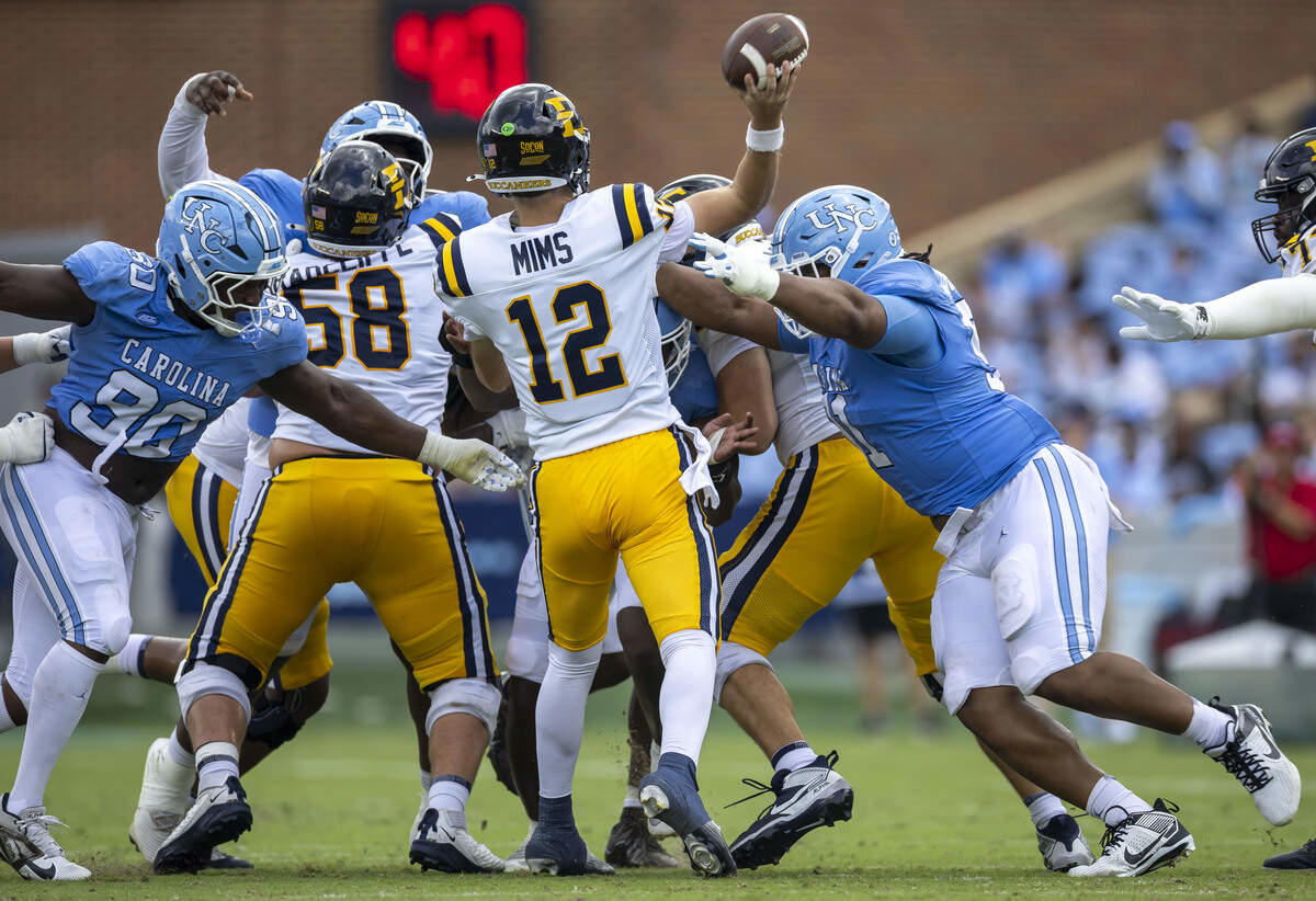 Clemson's offensive line has struggled, while UNC's front four has been solid. What gives? Clemson's offensive line has struggled, while UNC's front four has been solid. What gives?