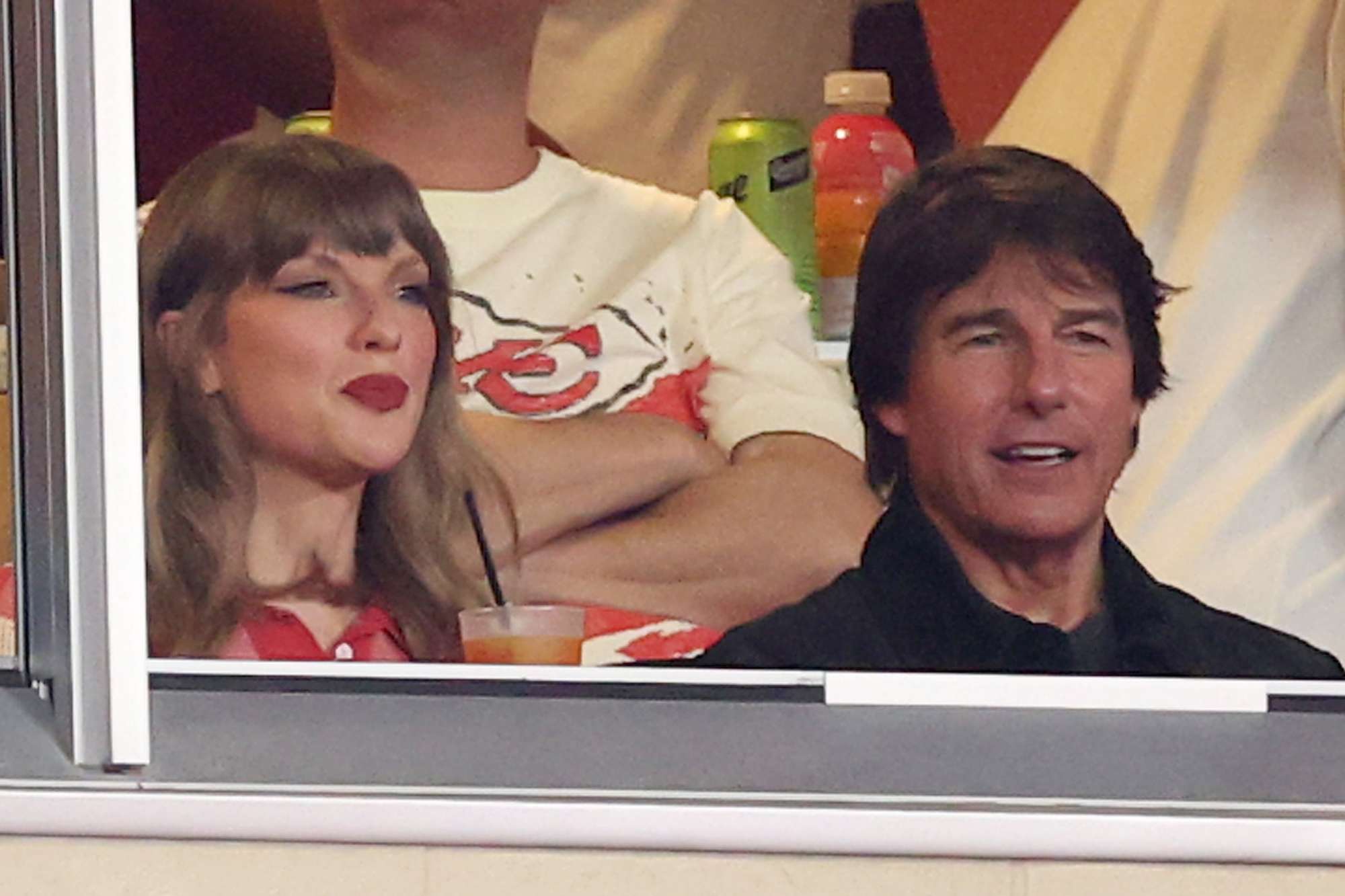Tom Cruise reveals what he and Taylor Swift talked about at Travis ...