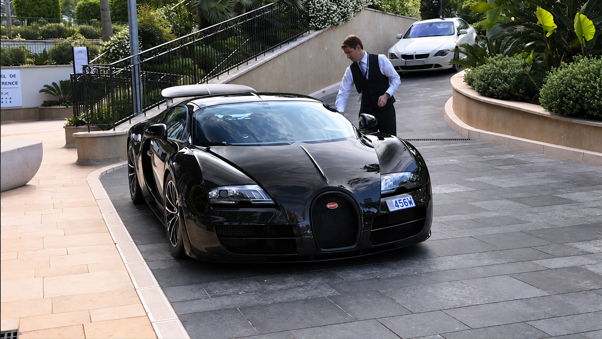 Monaco watches a $2,000,000 Bugatti Veyron arrive