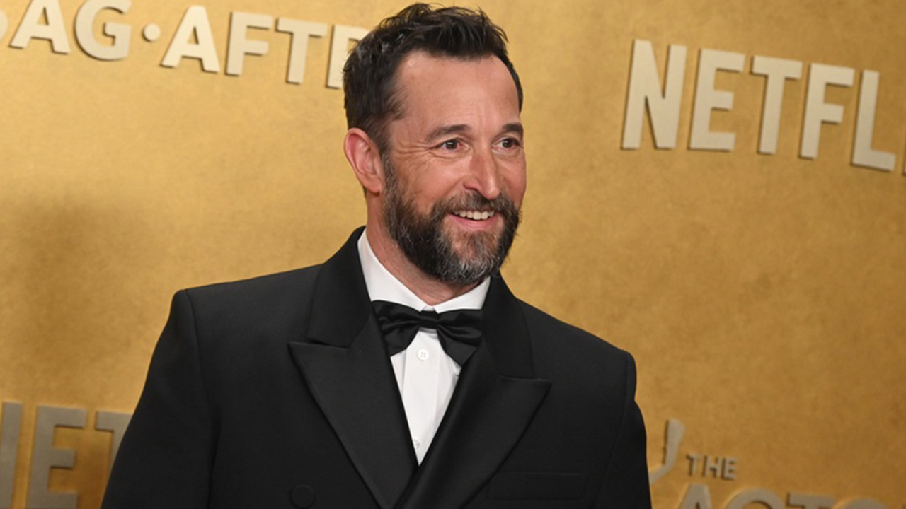 Noah Wyle named 'sexiest man alive' but internet accuses him of 'fraud'