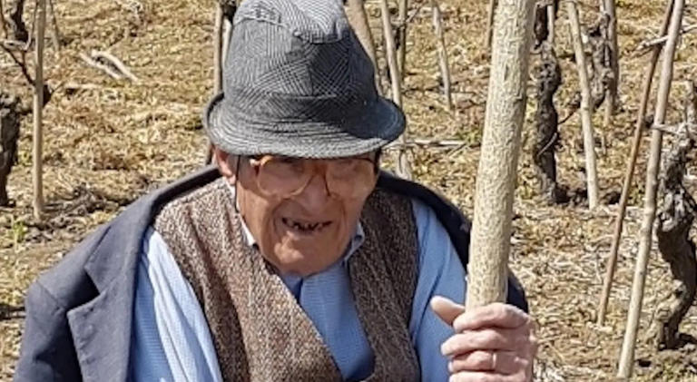 È morto a 112 anni Vitantonio Lovallo, l'uomo più vecchio d'Italia. La nipote: «Fino a sei anni fa lavorava la terra»
