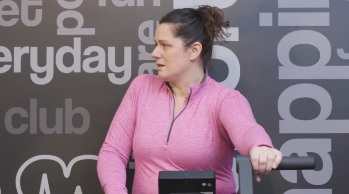Gym influencer orders a mom off the machine she’s using then tells her ...