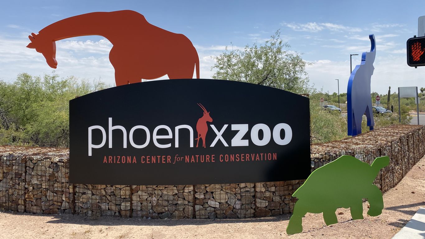 Phoenix Zoo raises membership prices