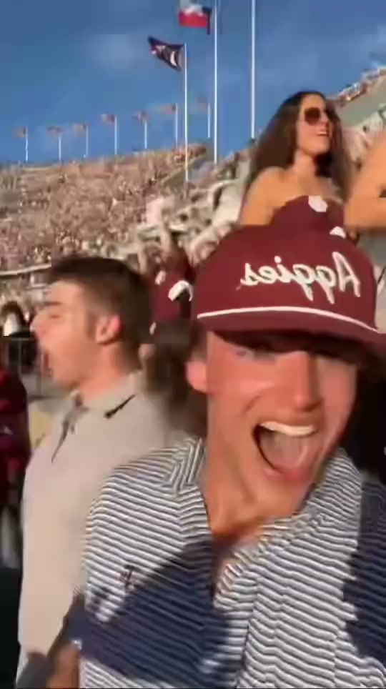 Texas A and M game day crowd goes wild