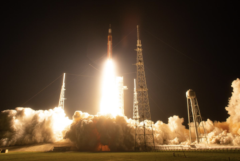 US Air Force official confirms US has weapons in space now
