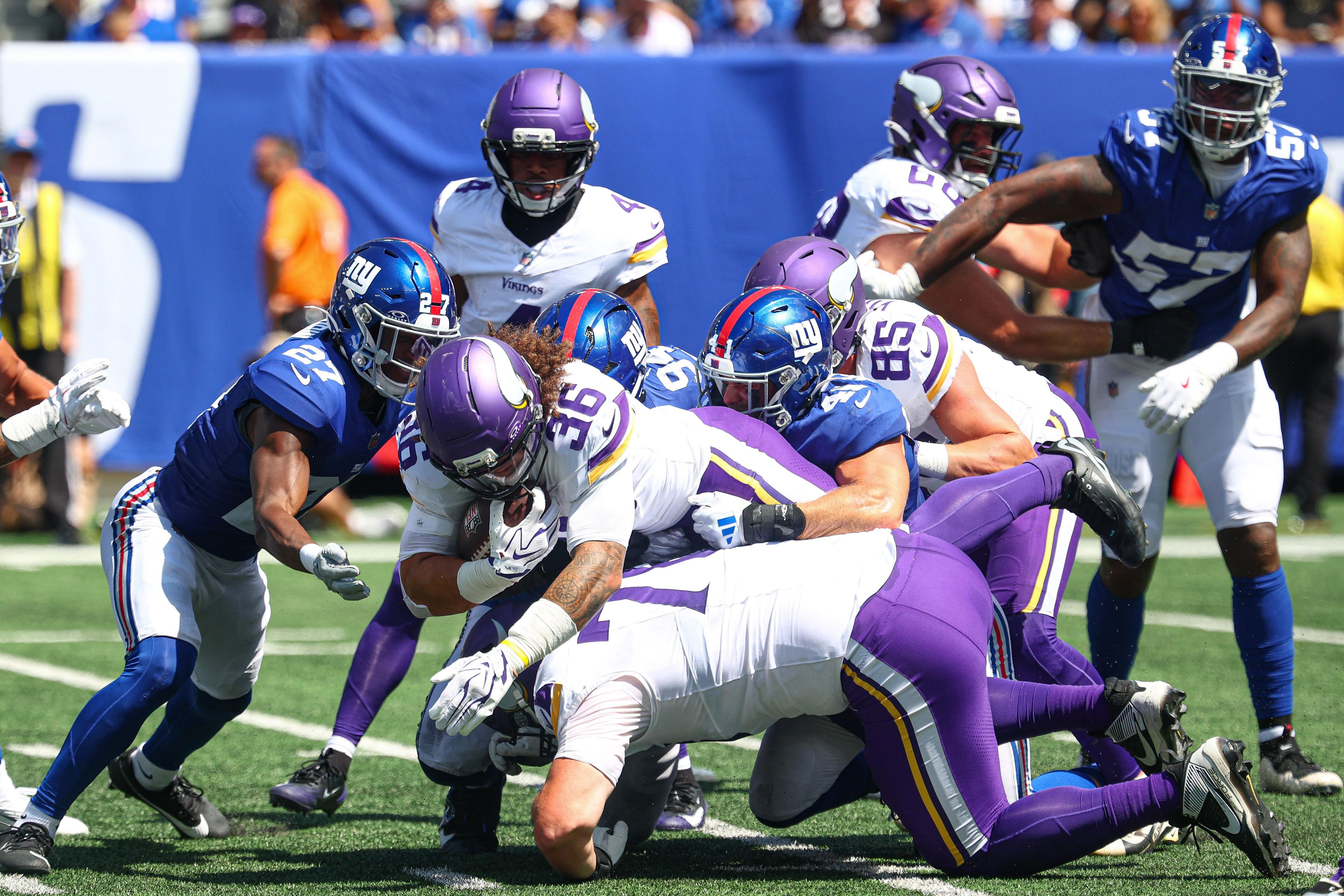 NY Giants add DL to 53-man roster, re-sign Dalen Cambre to practice squad